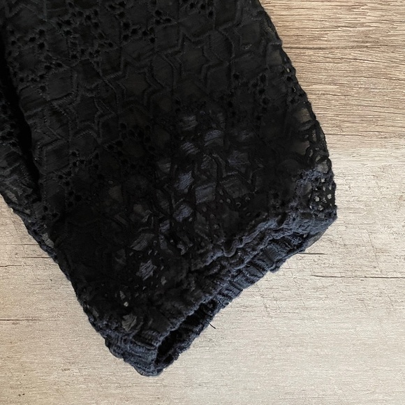 🌺 Little White Lies Urban Outfitters Ffion Black Lace Up Cover Up Dress Size XS - Picture 7 of 11